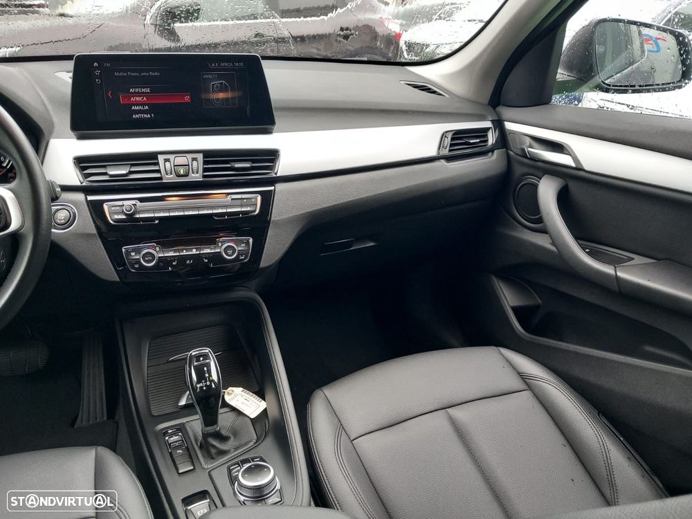 BMW X1 16 d sDrive Auto Line Sport - 13