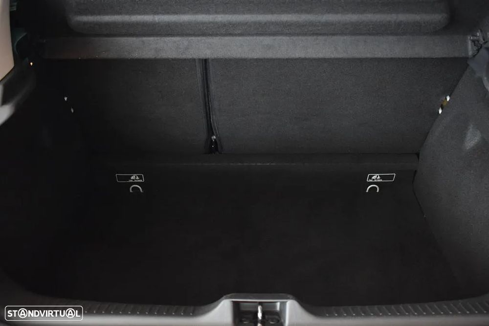 Renault Clio 1.5 dCi Limited - 19