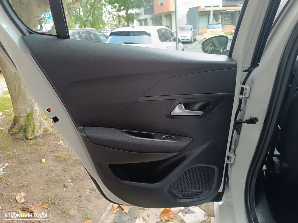 Peugeot e-208 50 kWh Active Pack - 16