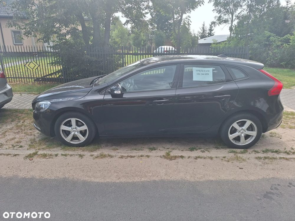 Volvo V40 - 2