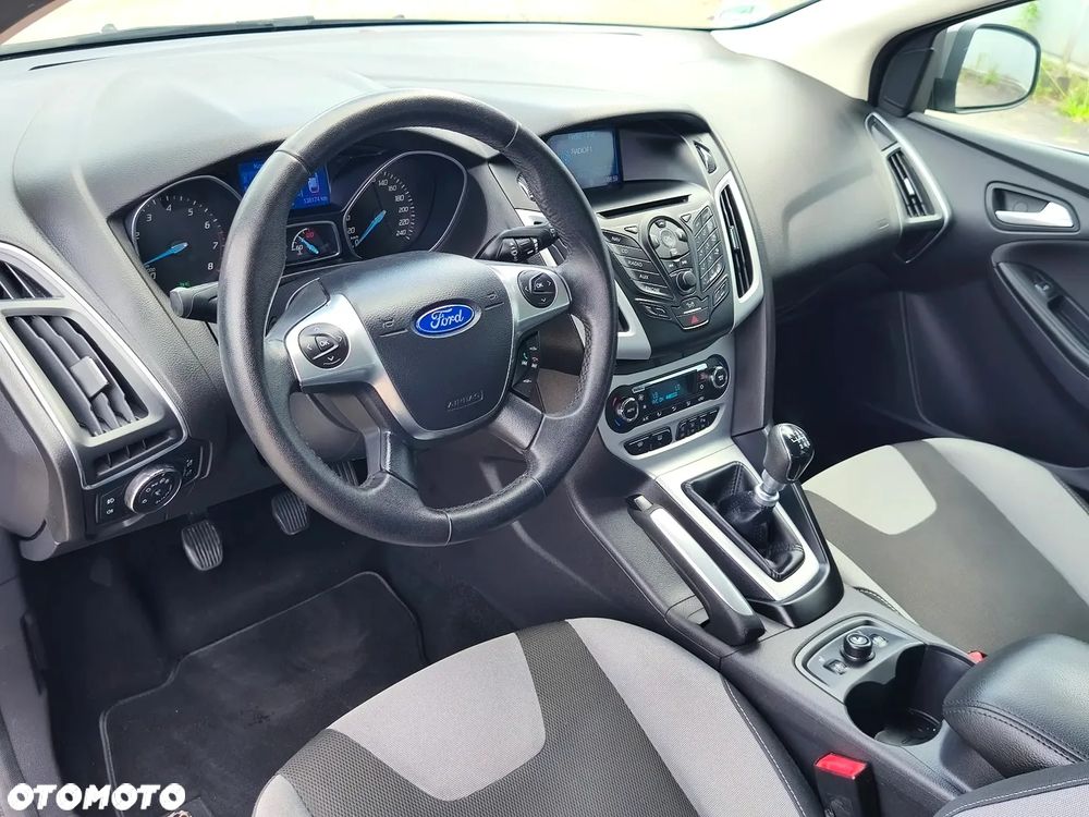 Ford Focus 1.0 EcoBoost Start-Stopp-System Titanium - 31