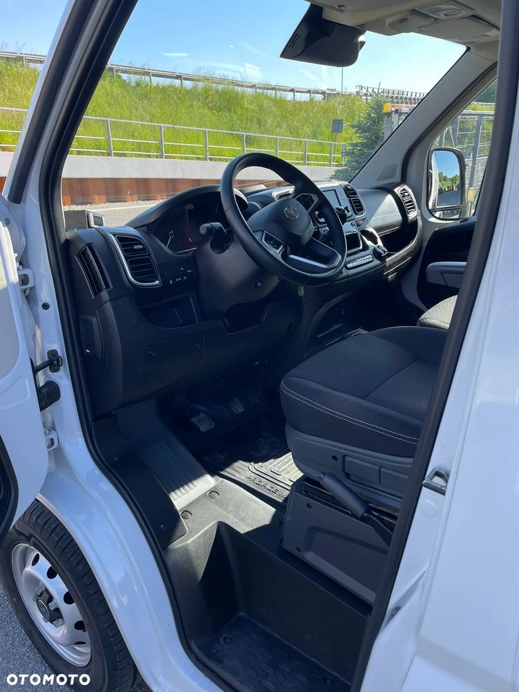 Toyota Proace Max - 11