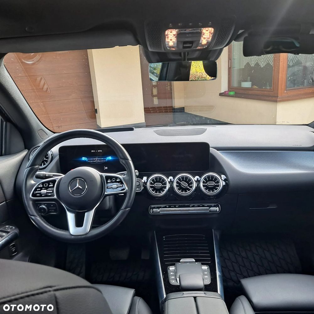 Mercedes-Benz GLA 250 4-Matic - 12