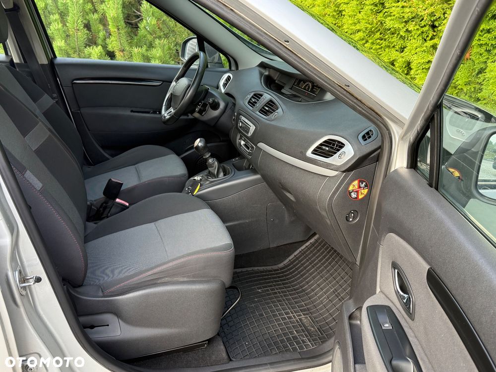 Renault Scenic - 5