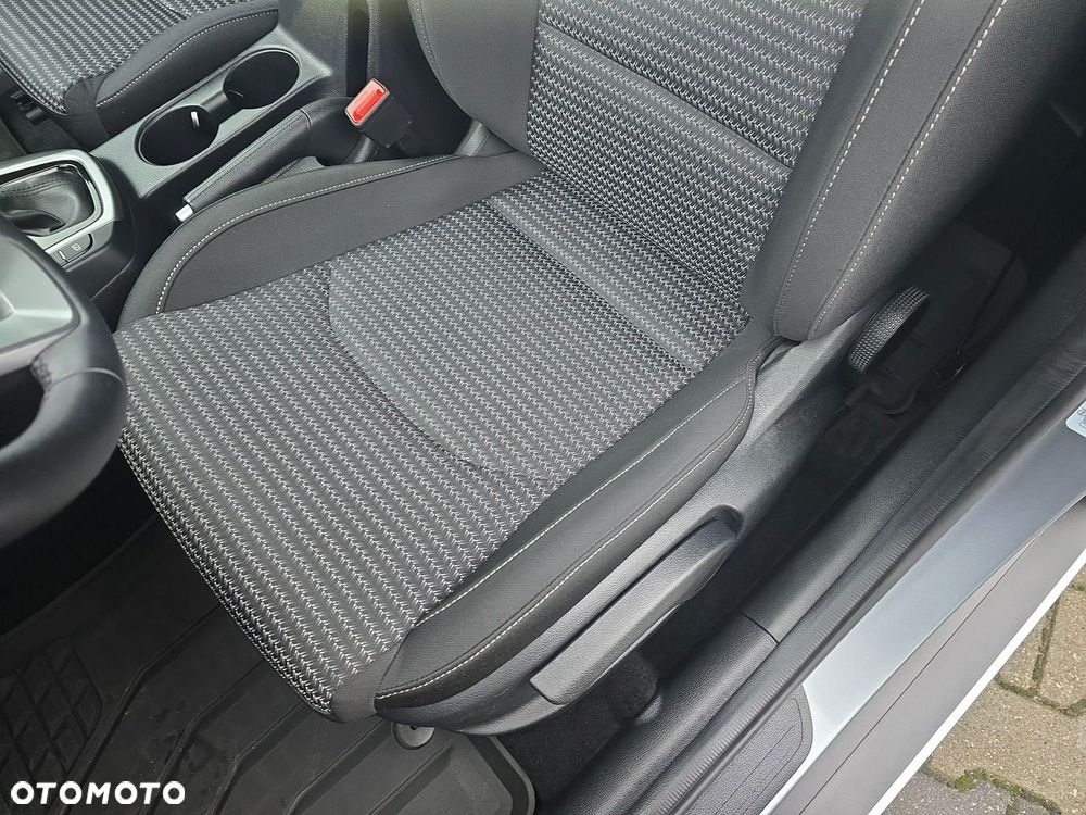 Kia XCeed - 12