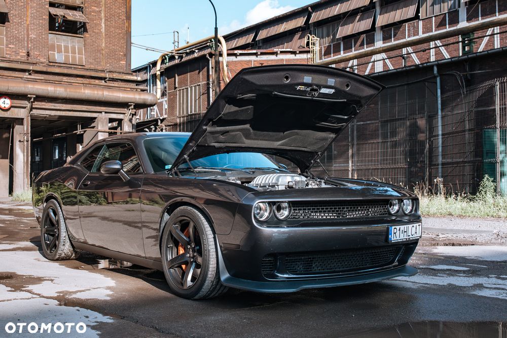 Dodge Challenger 6.2 Hellcat - 20