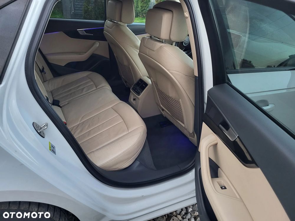 Audi A4 Limousine 2.0 TDI Quattro Sport S tronic - 31