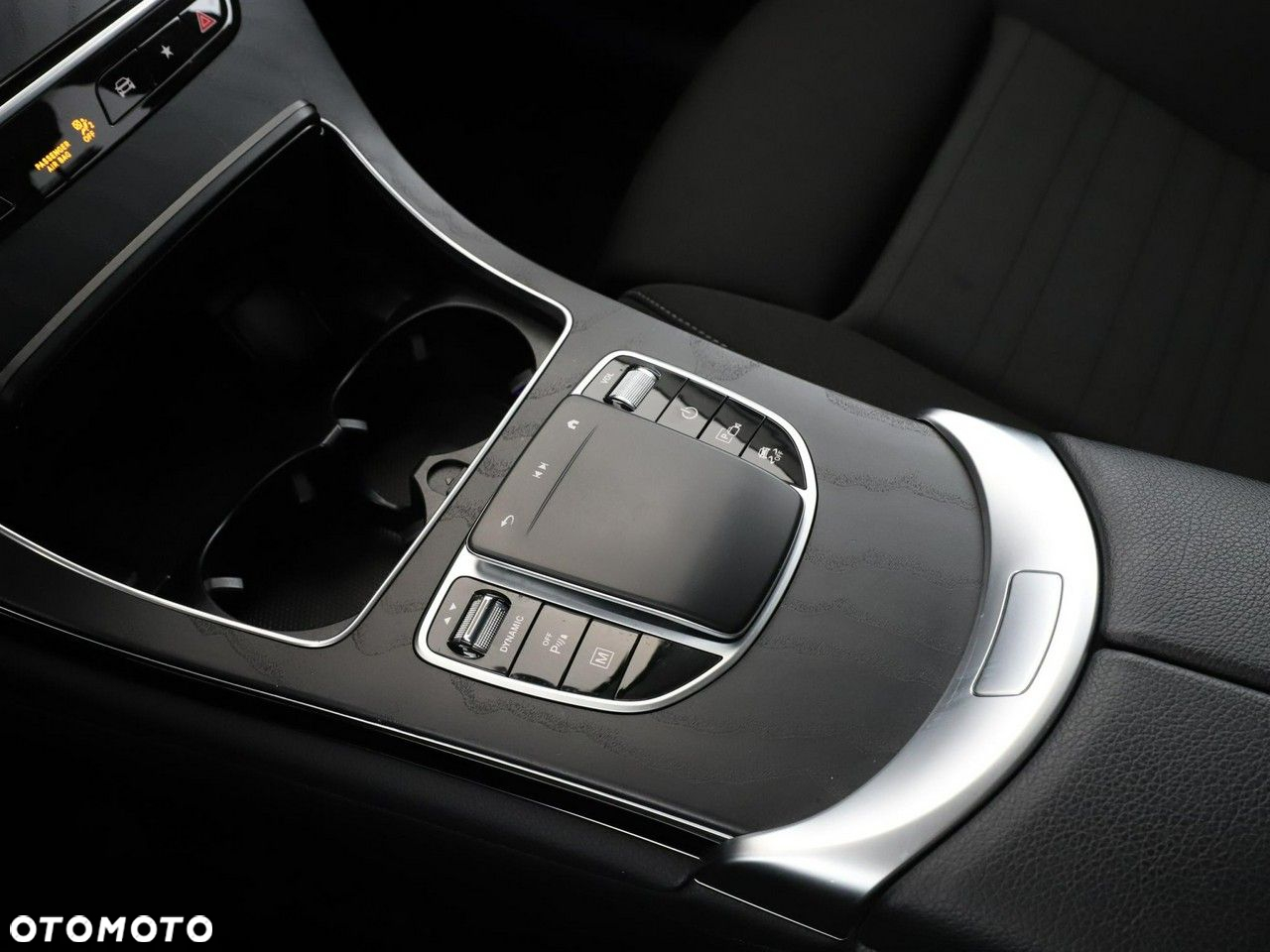 Mercedes-Benz GLC - 37