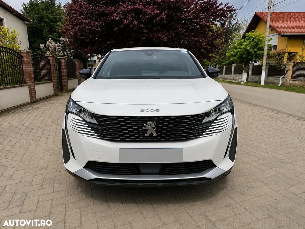 Peugeot 3008 1.2 PureTech Turbo S&S Allure - 4