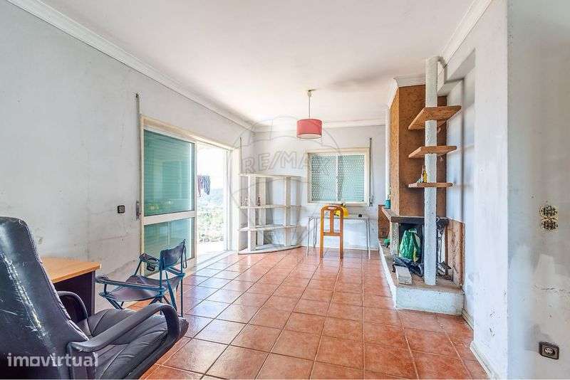 Moradia T4 - pronta a habitar - Grande imagem: 4/8