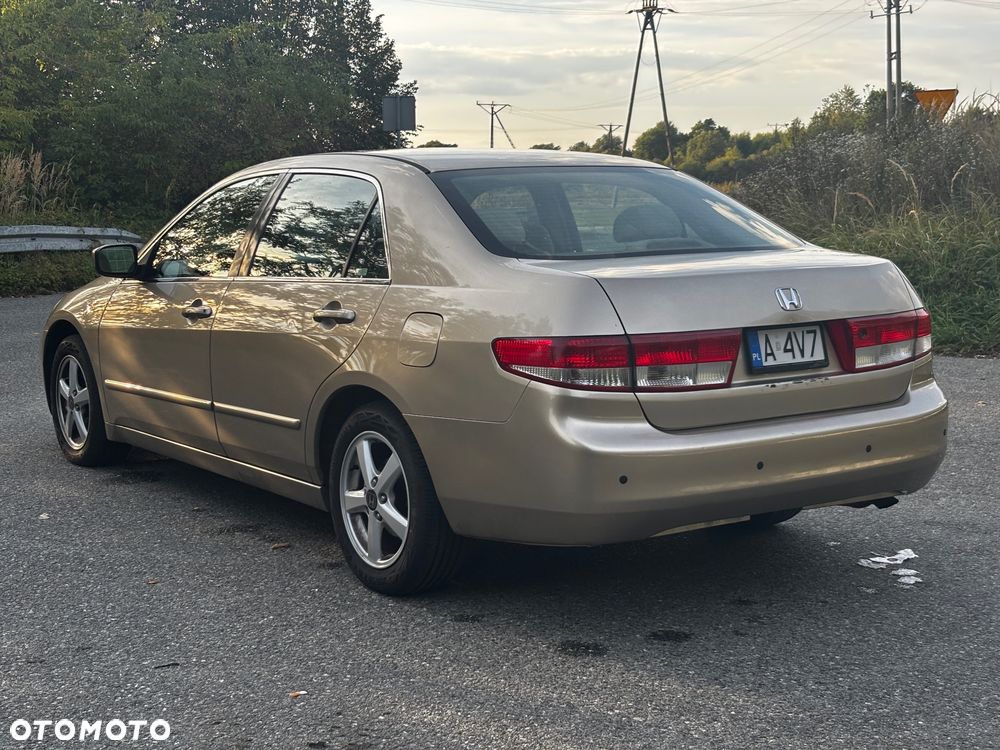 Honda Accord 2.4 LX - 6