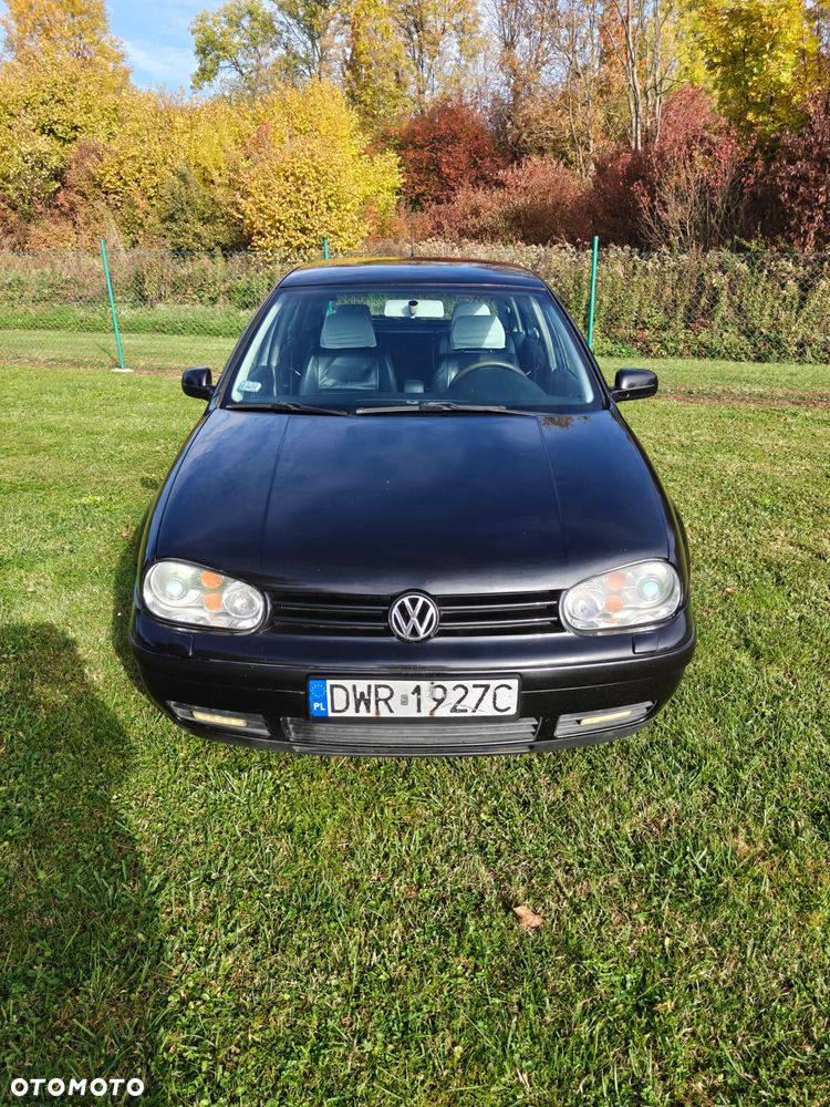Volkswagen Golf - 3