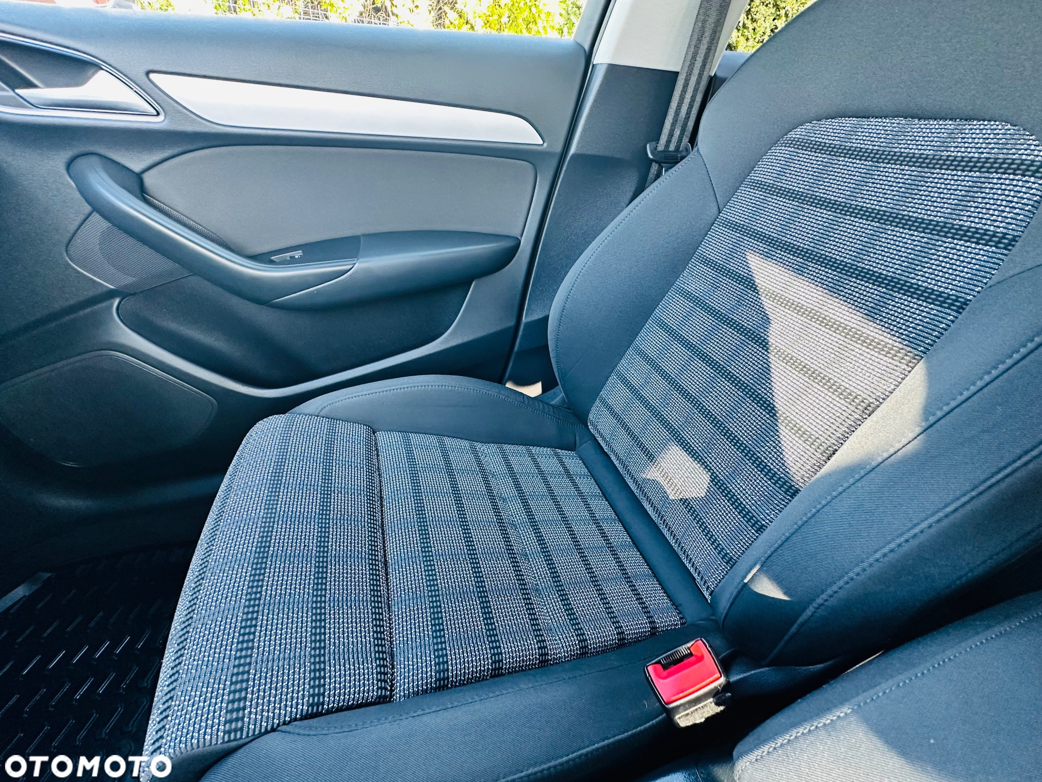 Audi Q3 2.0 TDI quattro S tronic - 32