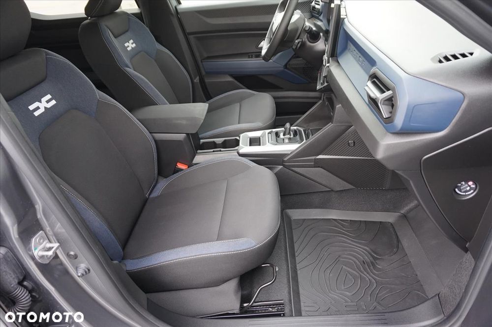 Dacia Duster 1.6 Full Hybrid 140 Journey MMT - 12