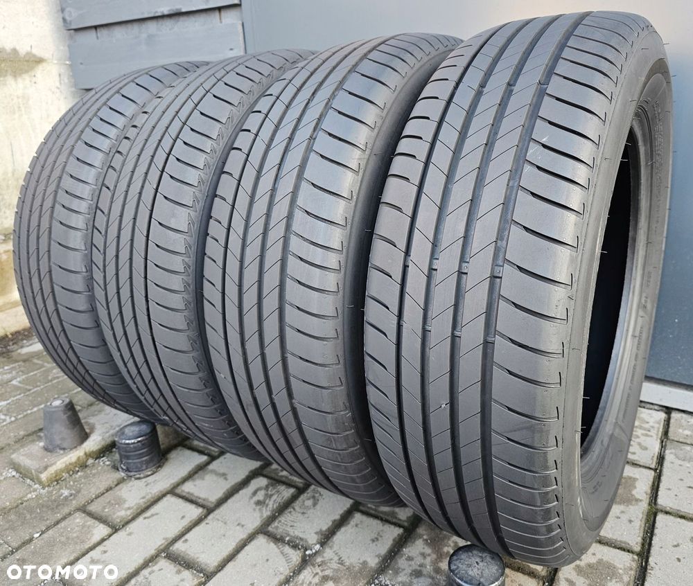 Bridgestone Turanza T005 215/60R17 96 H