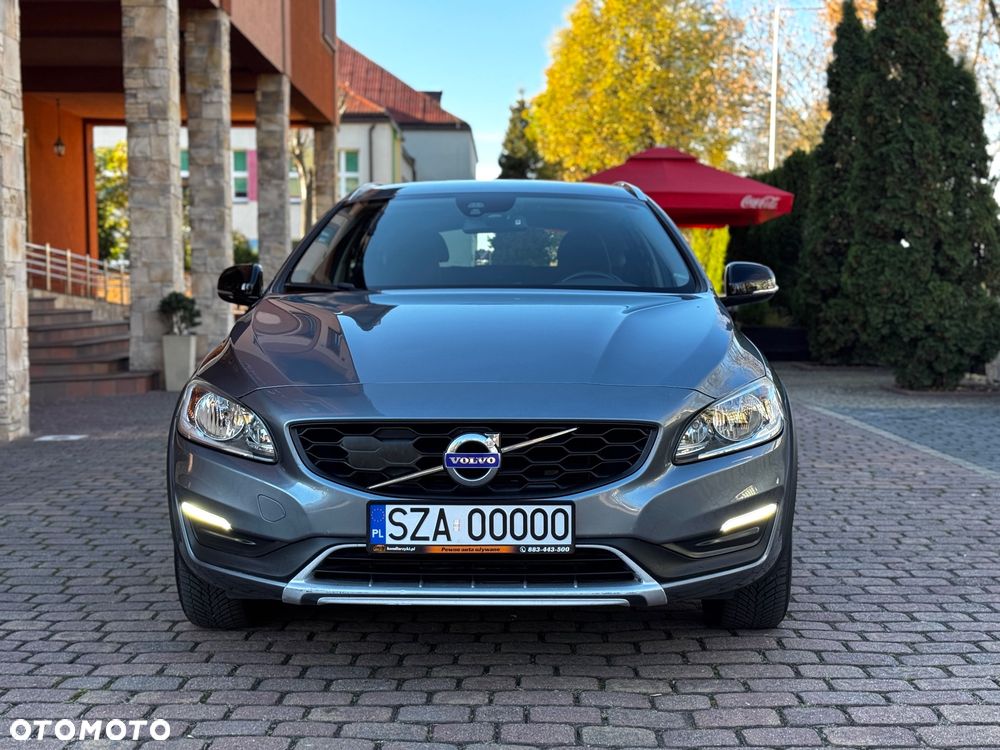 Volvo V60 Cross Country 2017 photo 3