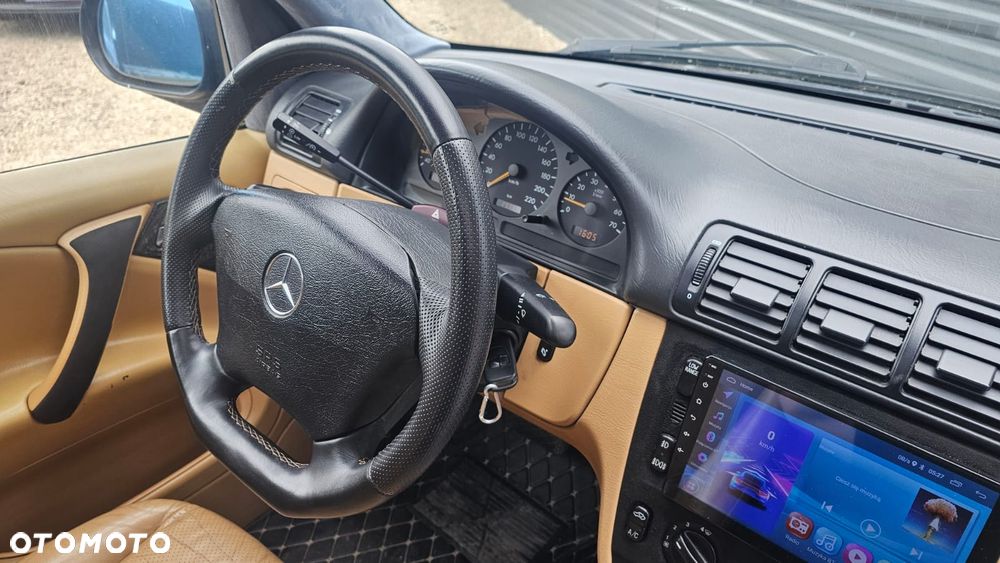 Mercedes-Benz ML - 21