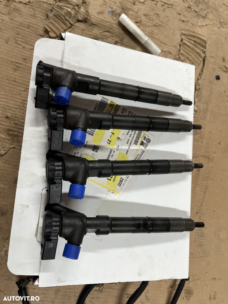 Injector 03N130277D Vw transporter T6 2017 - 1