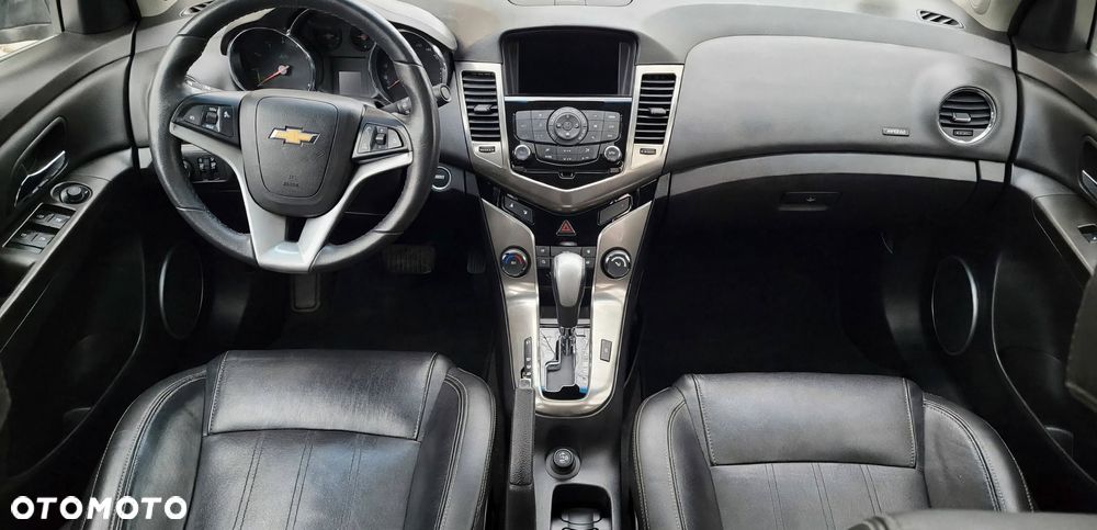 Chevrolet Cruze 1.8 LTZ - 8