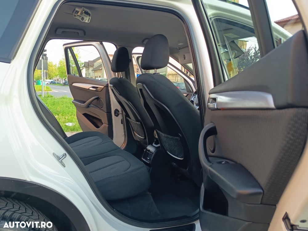 BMW X1 2016 — imagine 8