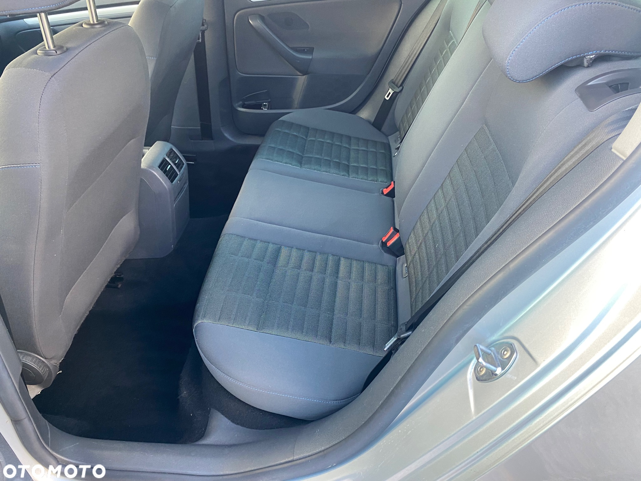 Volkswagen Golf 1.6 United - 26