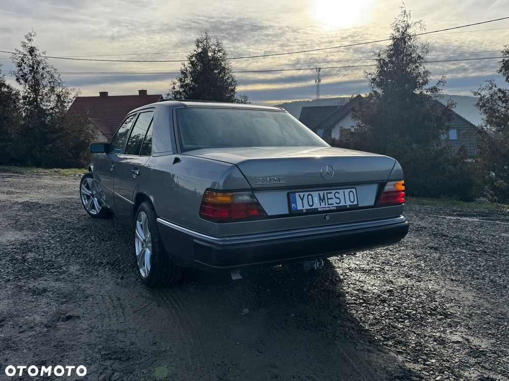 Mercedes-Benz W124 (1984-1993) - 6
