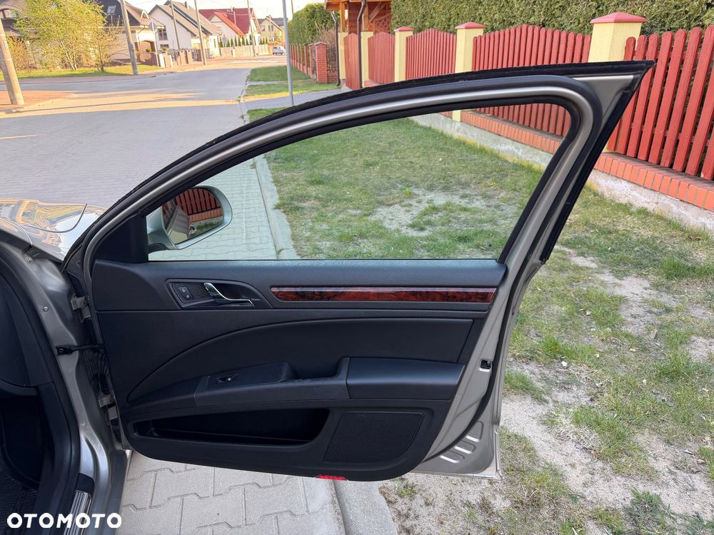 Skoda Superb 2.0 TDI 4x4 Exclusive - 36