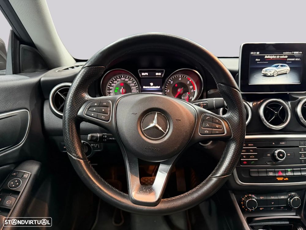 Mercedes-Benz CLA 180 d Shooting Brake Aut. - 24