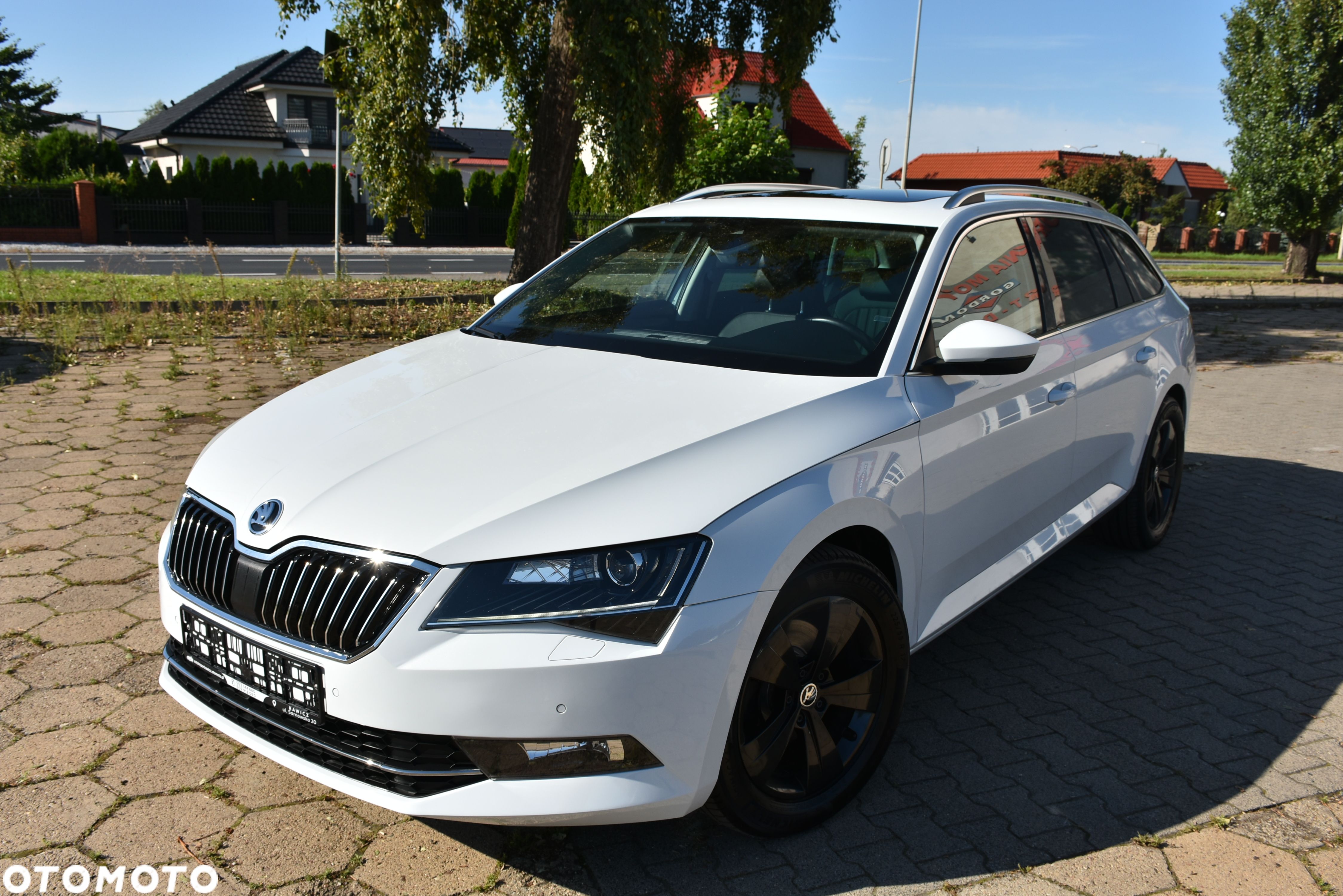 Skoda Superb 2.0 TDI 4x4 DSG Premium Edition - 1