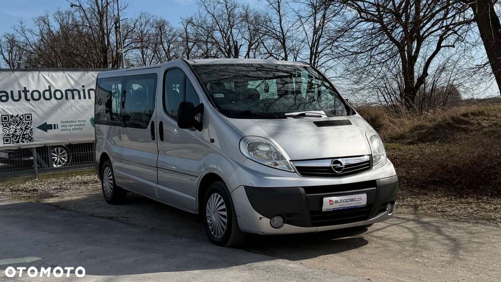 Opel Vivaro - 1