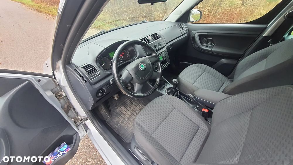 Skoda Roomster 1.2 TSI Ambition - 24