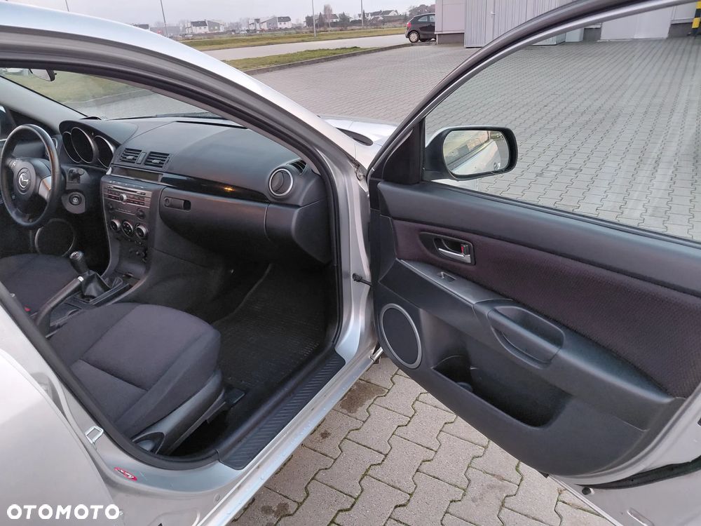 Mazda 3 1.6 Sport Active - 14