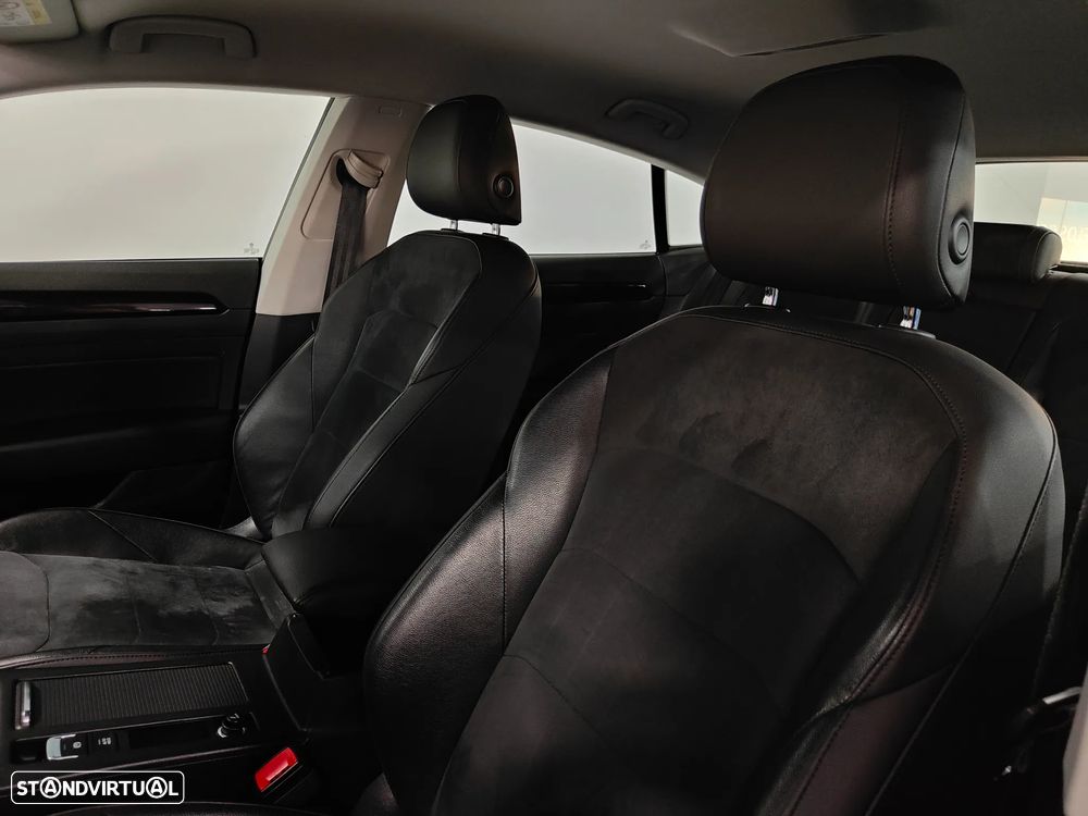 VW Arteon 2.0 TDI Elegance DSG - 32