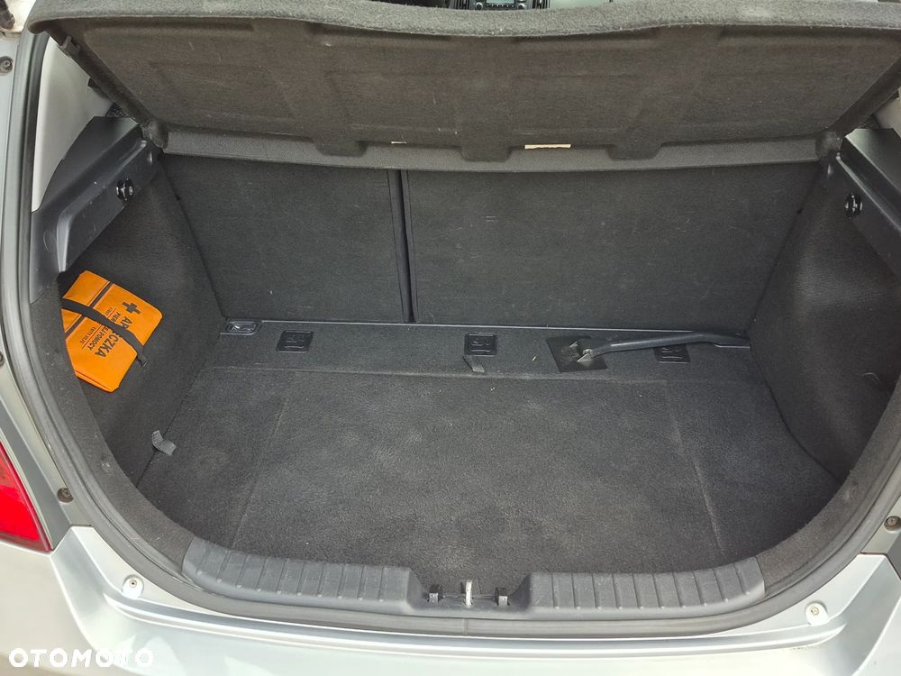 Hyundai i30 1.4 Classic - 12