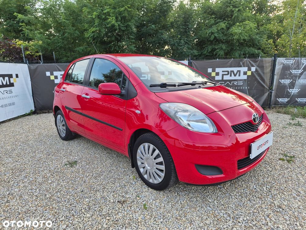 Toyota Yaris - 2