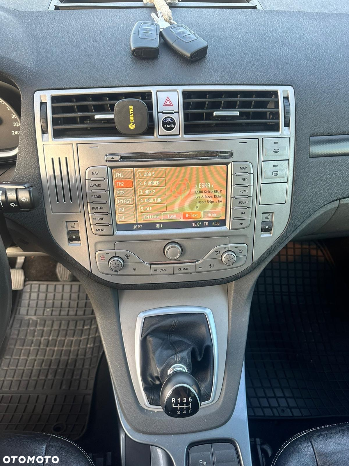 Ford Kuga - 13