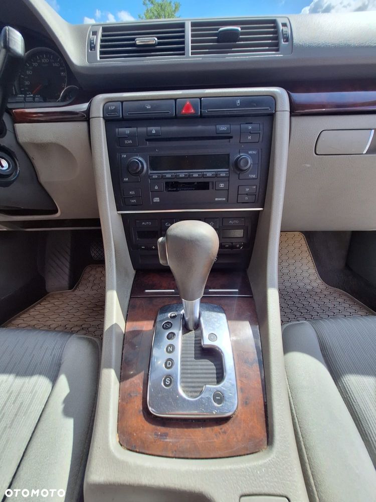 Audi A4 Avant 2.0 Multitronic - 25