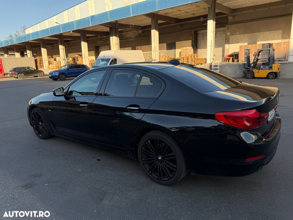 BMW Seria 5 520i Aut. Sport Line - 4