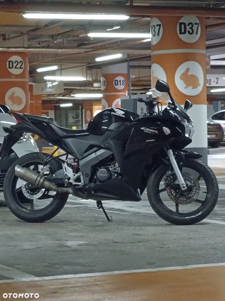 Honda CBR - 1