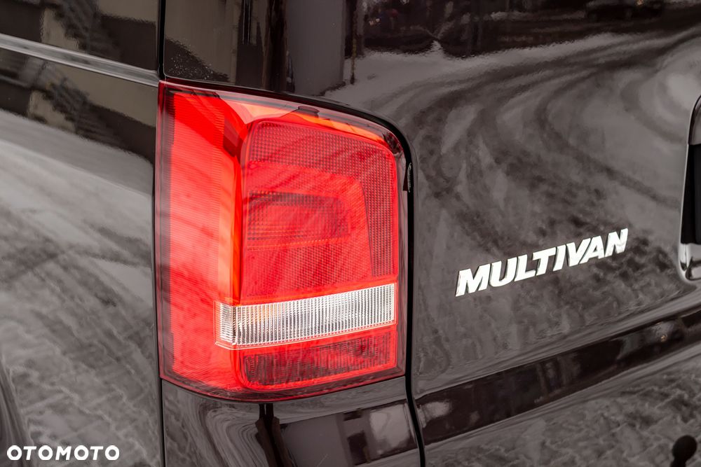 Volkswagen Multivan - 21