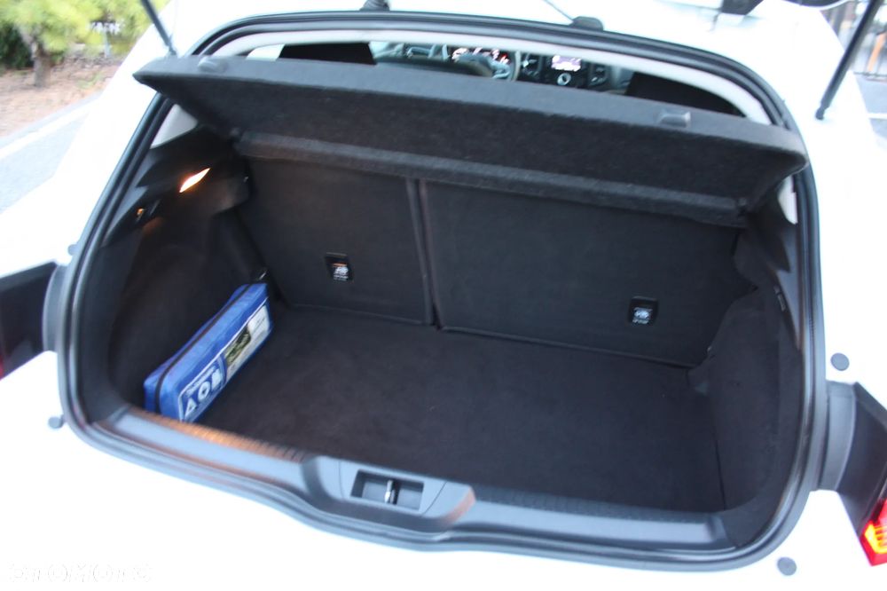 Renault Megane ENERGY TCe 100 LIMITED - 20