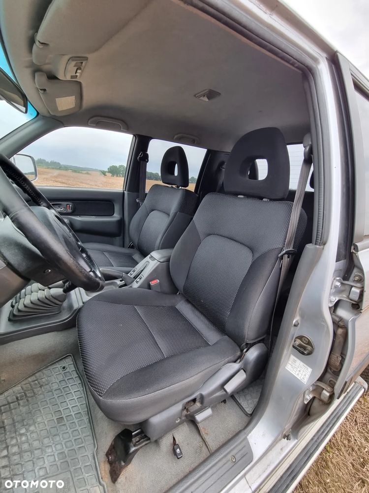 Mitsubishi L200 - 15