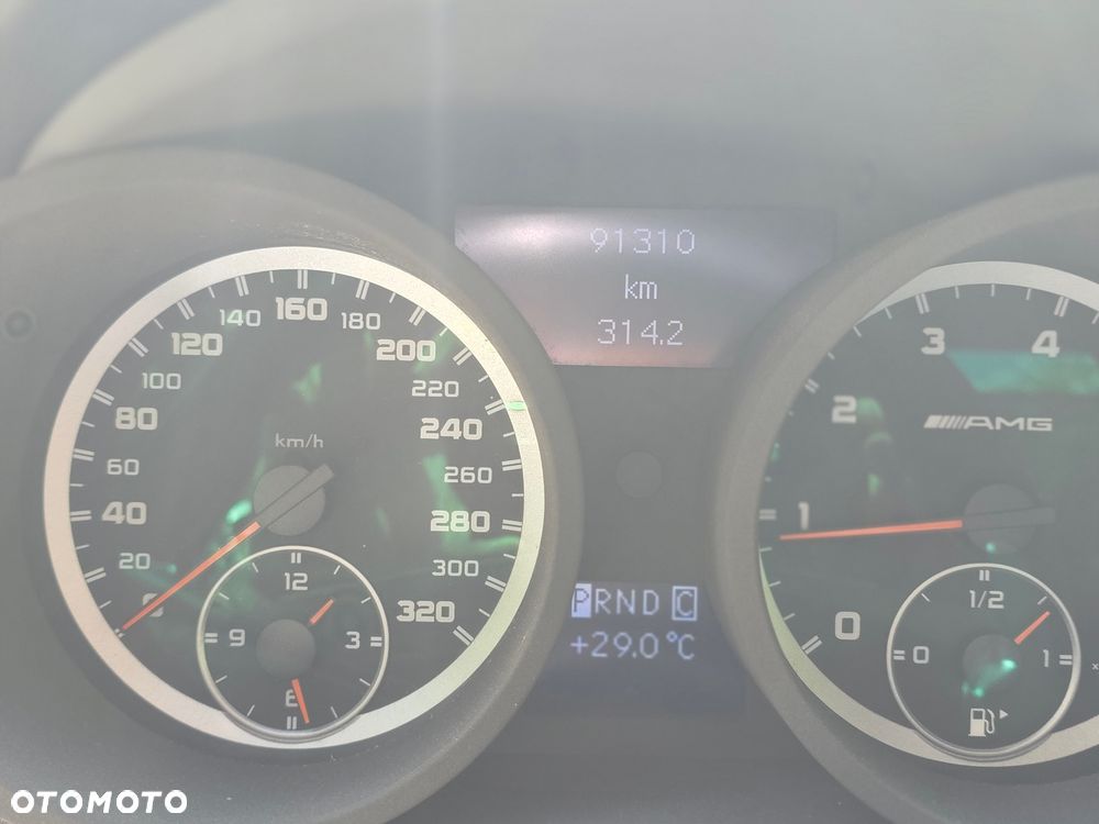 Mercedes-Benz SLK 55 AMG 7G-TRONIC Black Series - 9