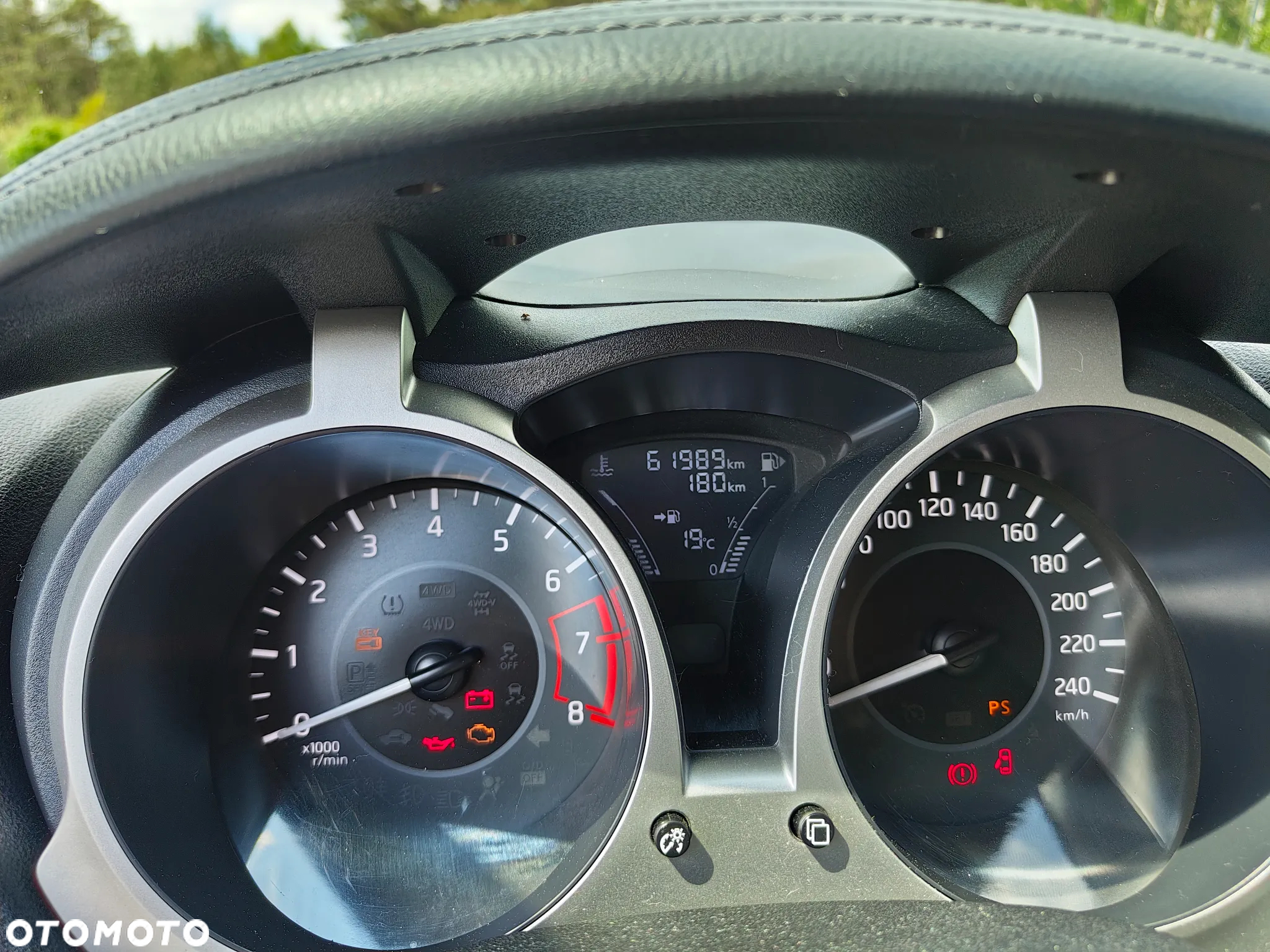 Nissan Juke 1.6 Visia Plus - 12