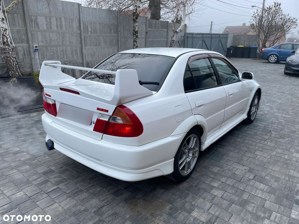 Mitsubishi Lancer Evolution - 6