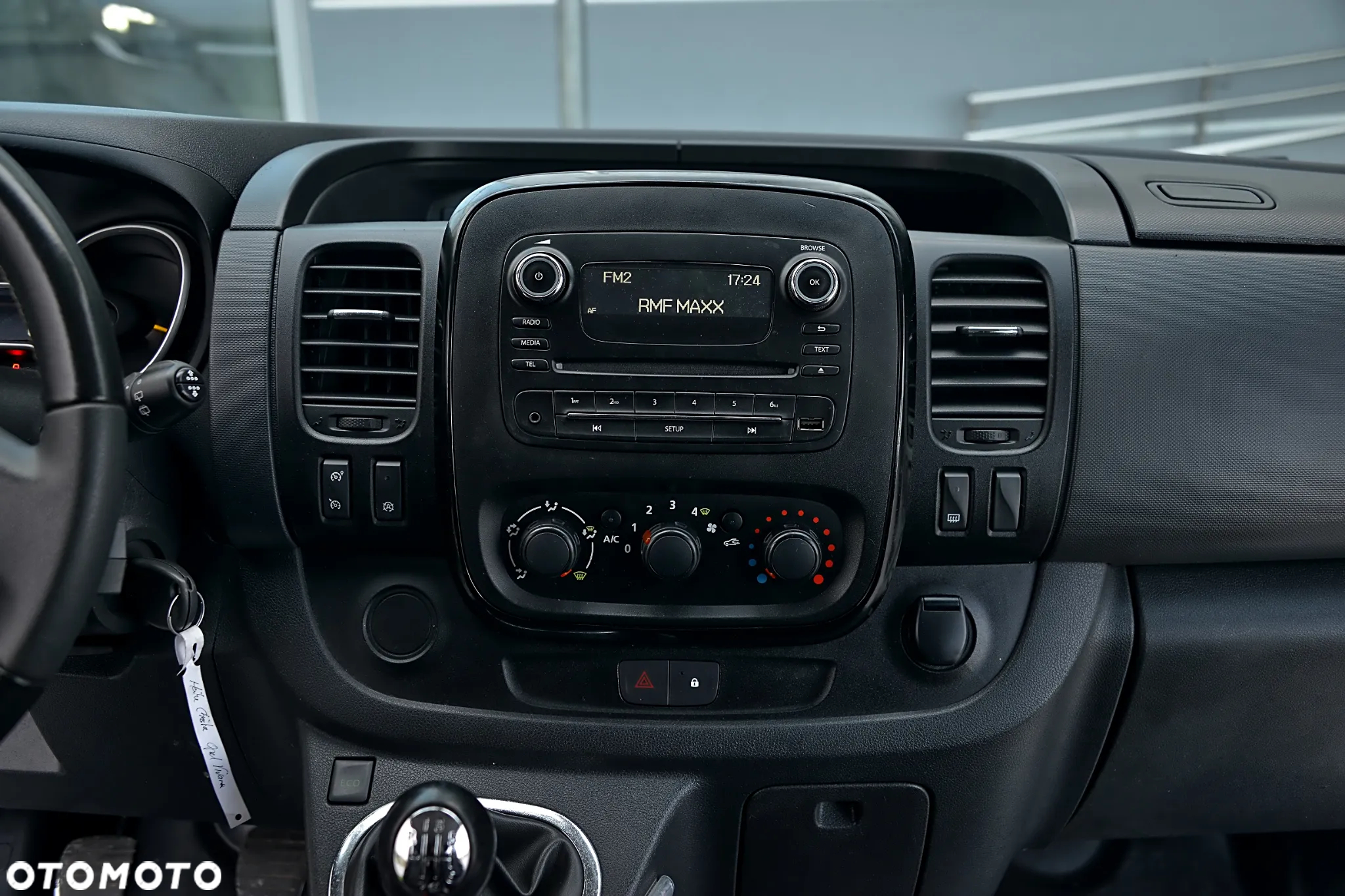 Opel Vivaro - 37