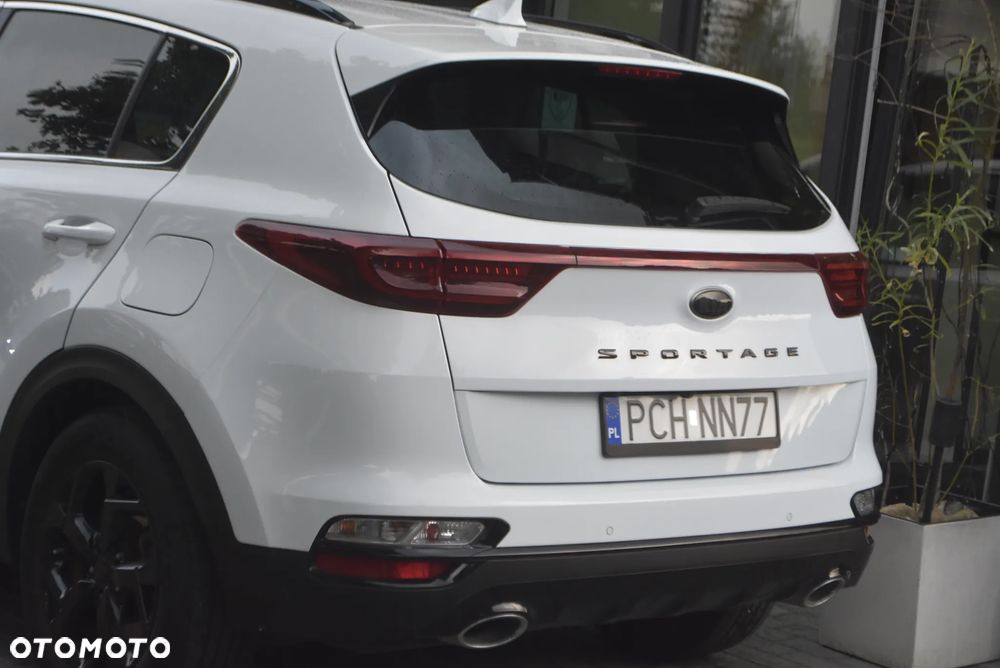Kia Sportage 1.6 CRDI MHEV Black Edition Plus 2WD DCT - 16