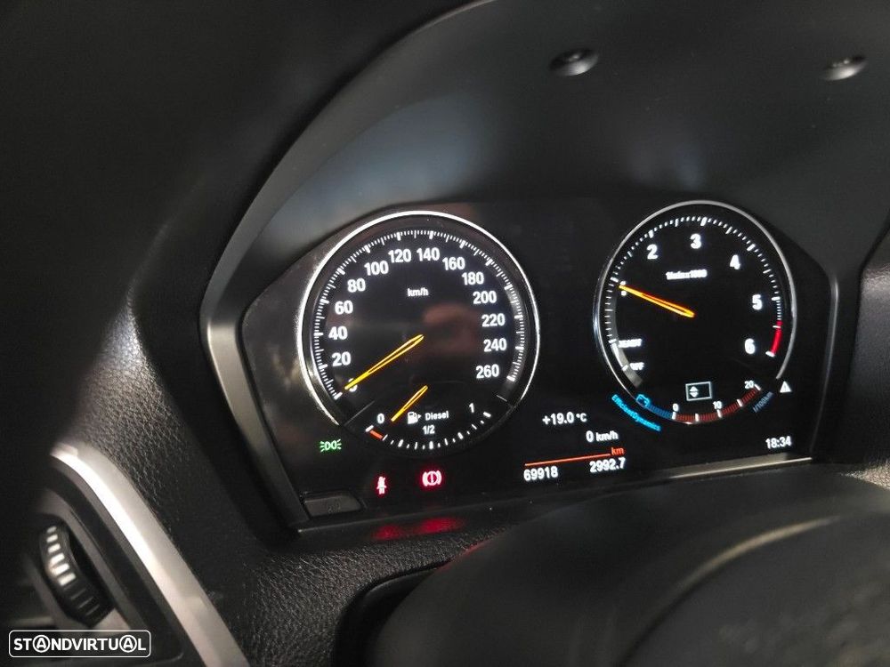 BMW 116 d Line Sport Shadow - 29