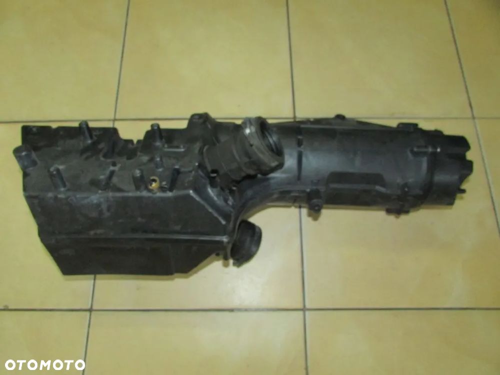 Moto Guzzi 750 Breva puszka filtra airbox - 2