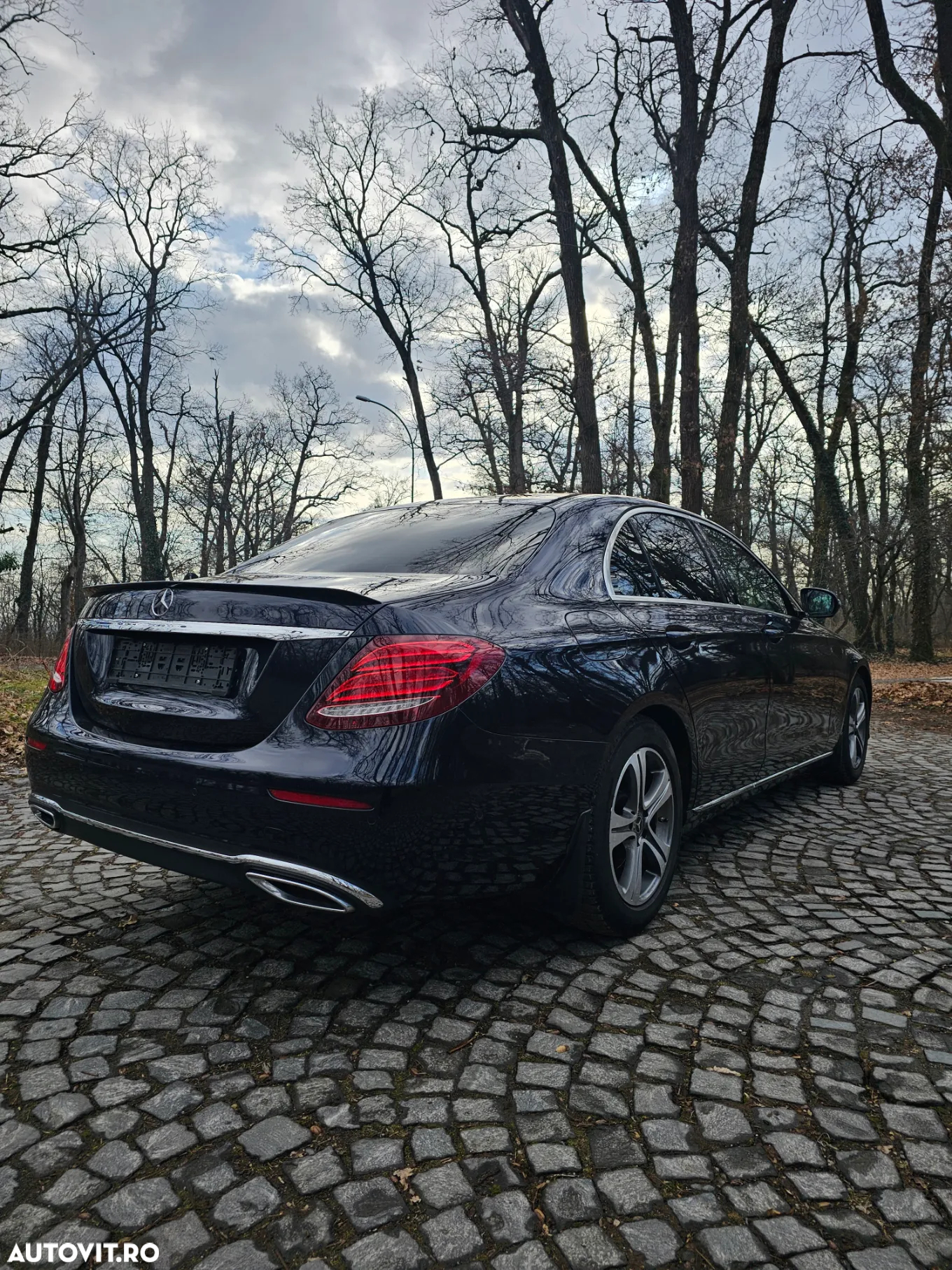 Mercedes-Benz E 200 d 9G-TRONIC Avantgarde - 23